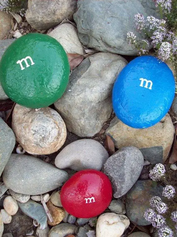 enhanced 9104 1398303536 1 M&ms painted stones in decoration 2  with Stone painting m&m 