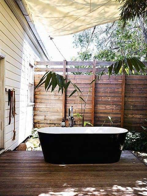 Outdoor Bathing Inspirations 13 - Garden Decor