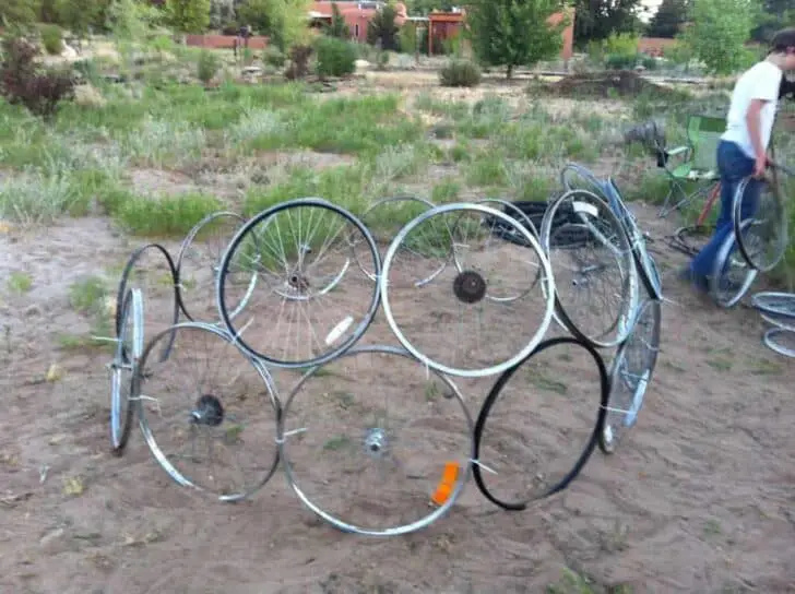 Bicycle Rim Vertical Gardening Dome - flowers-plants-planters Bicycle Rim Vertical Gardening Dome - flowers-plants-planters