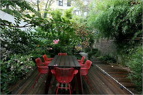 small-urban-gardens-15