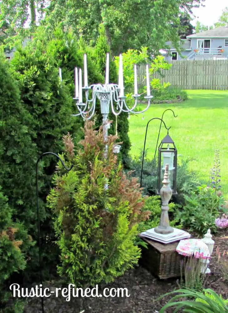 How to Make an Outdoor Candle Chandelier