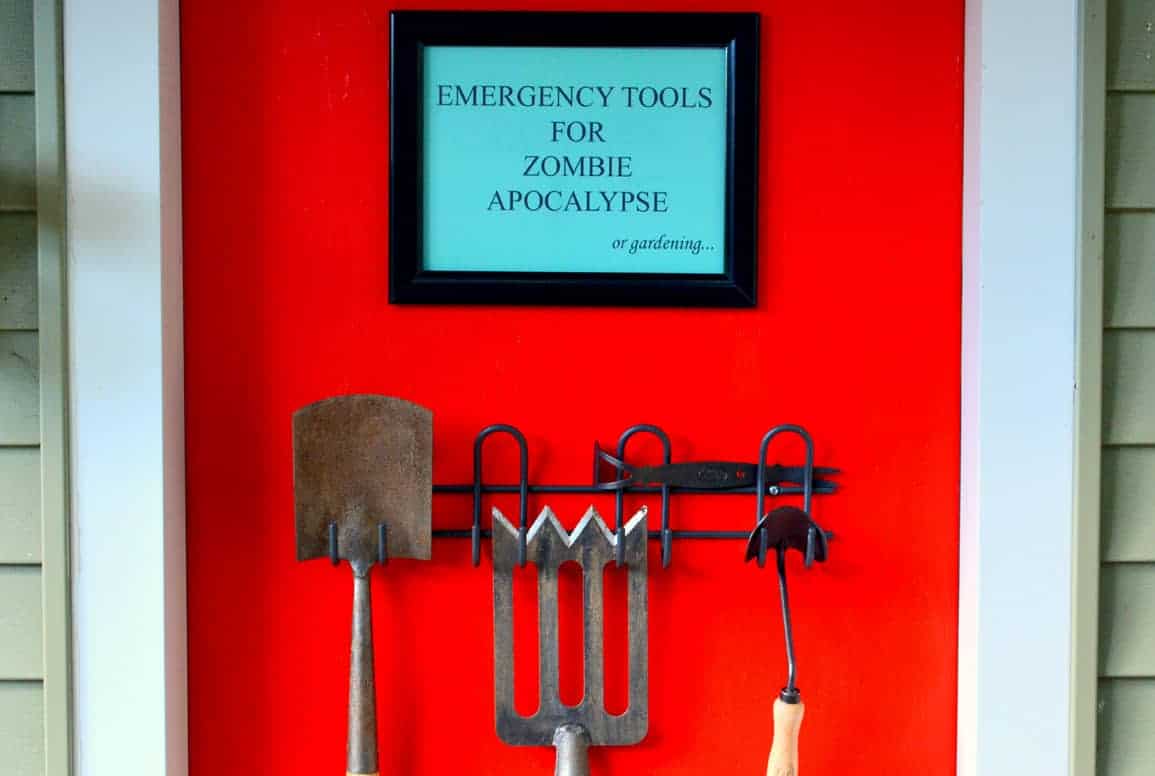 Emergency Tools For Zombie Apocalypse or Gardening 1001 Gardens