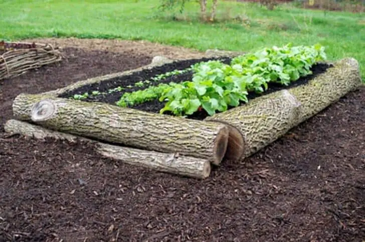 15 Tree Log Ideas for Your Garden 32 - Patio & Outdoor Furniture