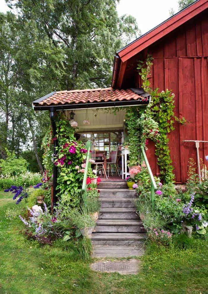 Swedish Bohemian Garden 1 - Garden Decor