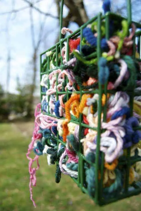 Yarn Scraps to Provide Nesting Materials for All the Birds in Your Area. 2 - Bird Feeders & Houses