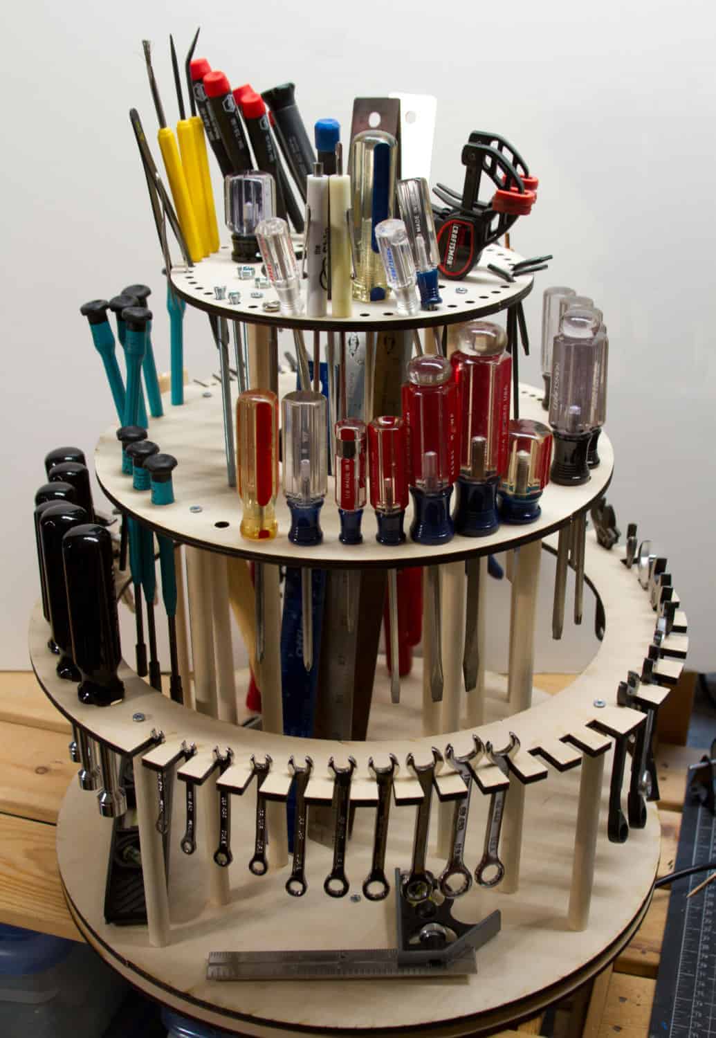 12 Garden Tool Storage Racks You Can Easily Make 1001 Gardens