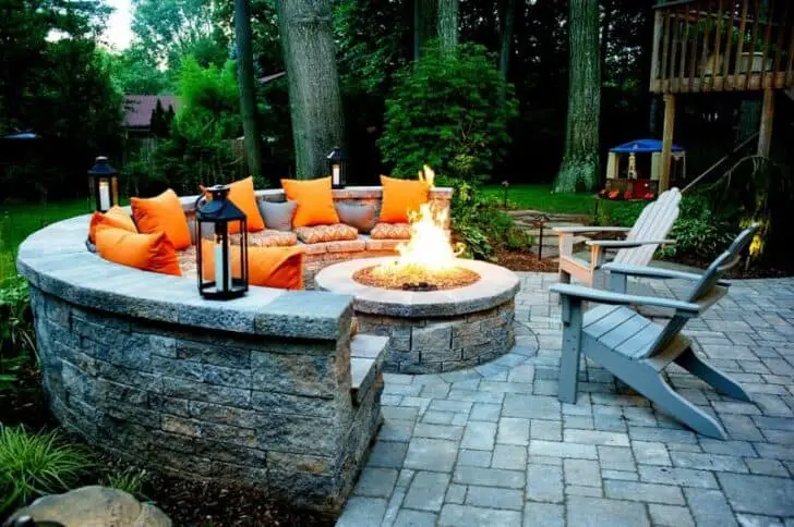 outdoor-firepit