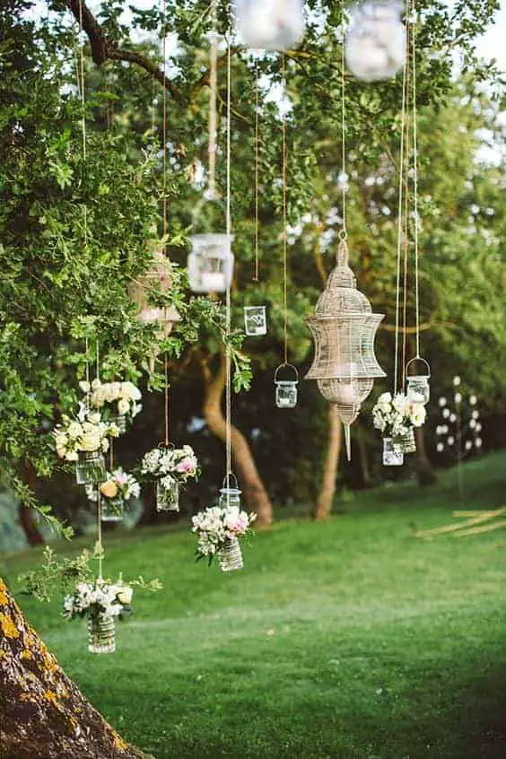 10 Brilliant Garden Wedding Decoration Ideas