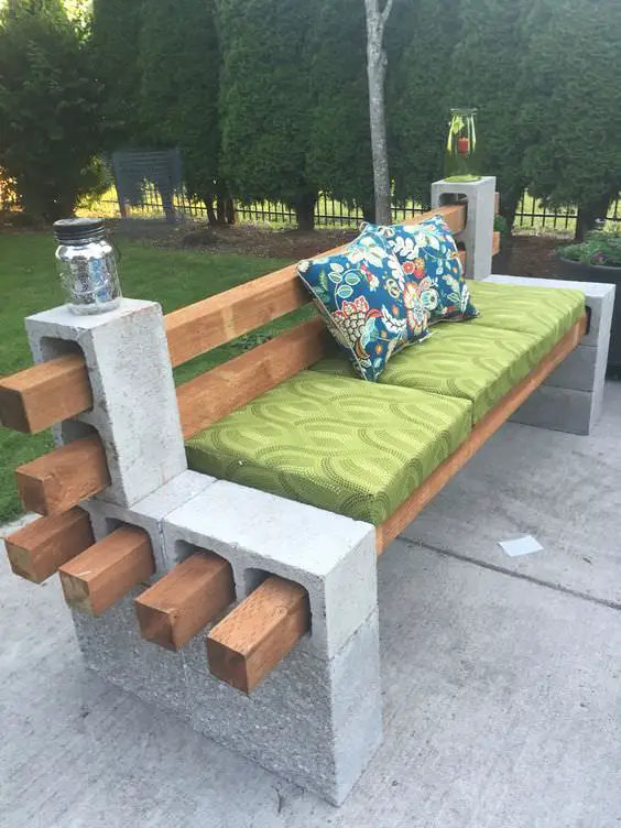 10 Amazing Cinder Block Benches