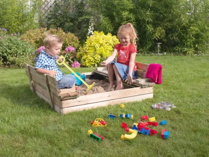 12 Kids Outdoor Games you Want for your Children