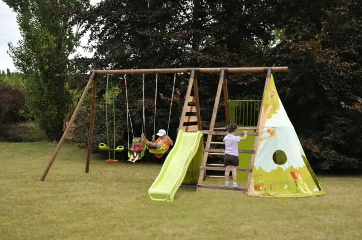 12 Kids Outdoor Games you Want for your Children