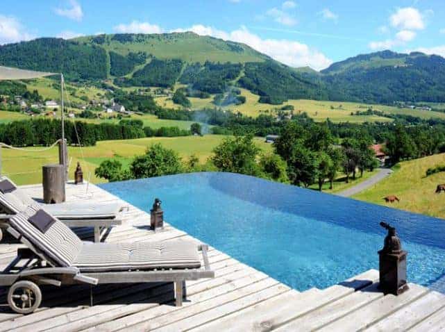 10 meilleures idées de décoration de piscine 18 - Piscines et bains à remous - 1001 jardins Comment faire une zone de piscine Ultra Deco