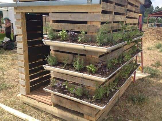 20 Easy DIY Gutter Garden Ideas