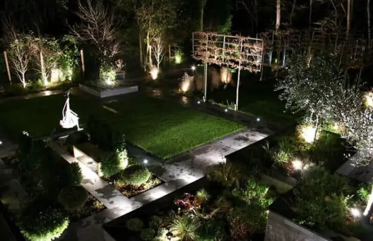 led-lights-for-garden-party-lighting