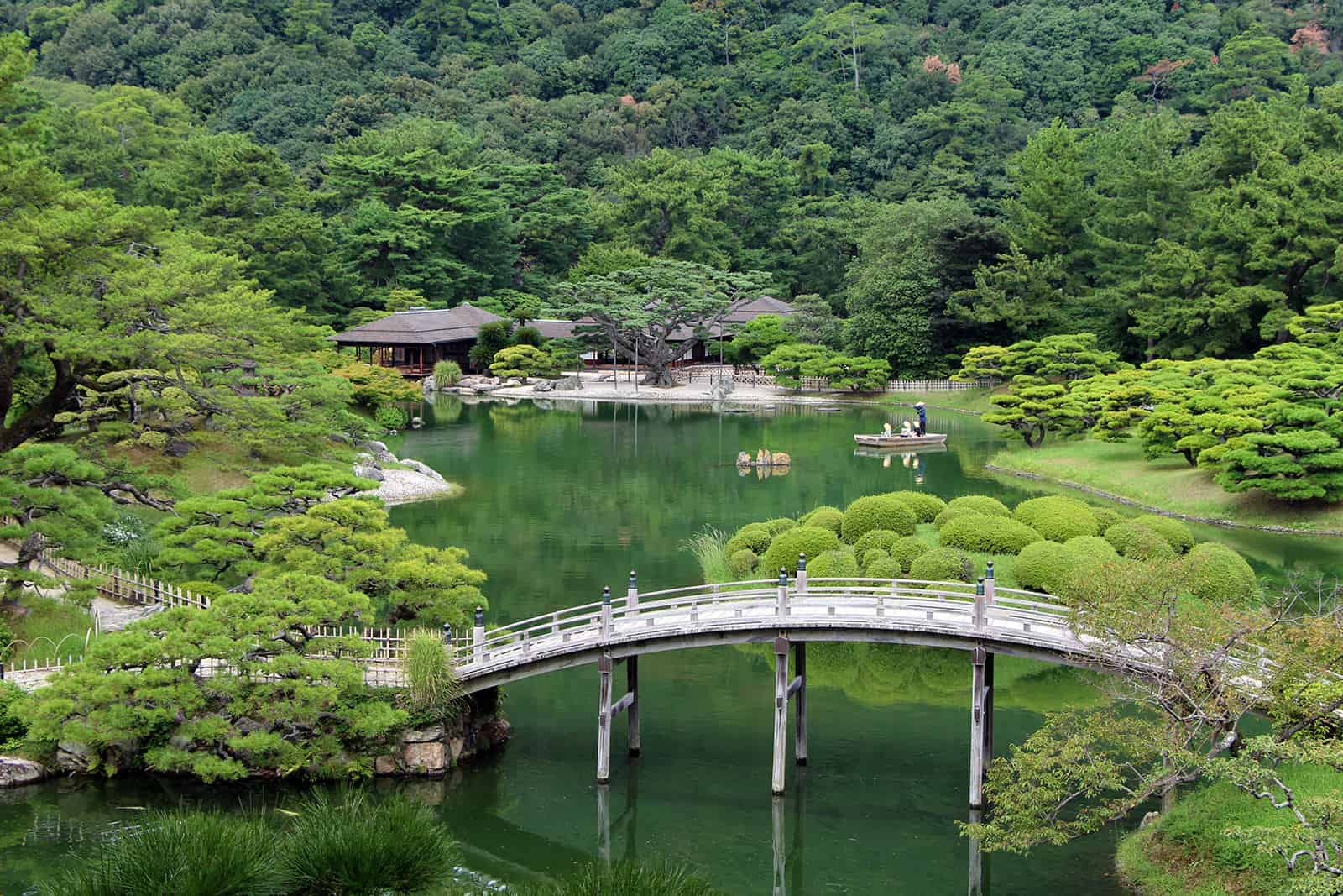 visit japanese gardens