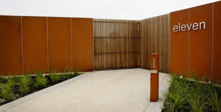 Corten Steel: 50 Very Trendy Garden Decor Ideas 85 - Patio & Outdoor Furniture