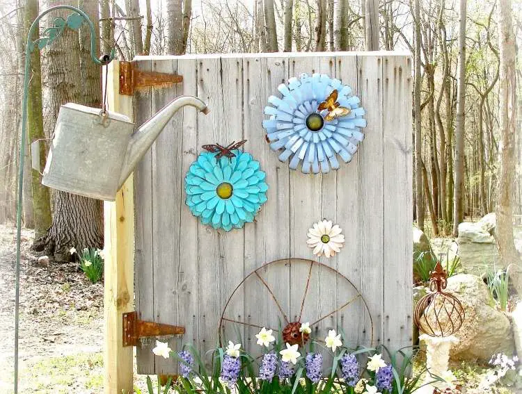 31 Tricky Ideas for Your Garden Decoration 39 - Garden Decor