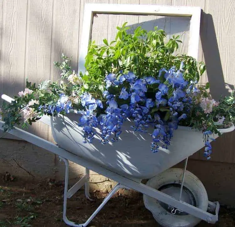 31 Tricky Ideas for Your Garden Decoration 7 - Garden Decor