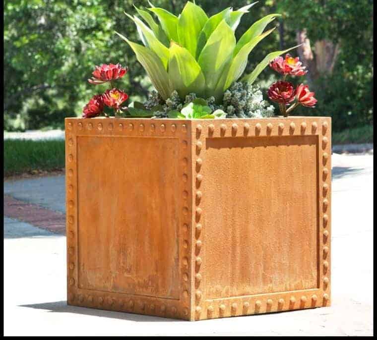 Corten Steel: 50 Very Trendy Garden Decor Ideas 31 - Patio & Outdoor Furniture