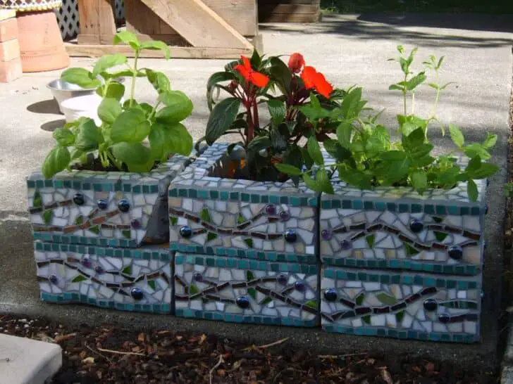 Mosaic Cinder Block Planter 1001 Gardens