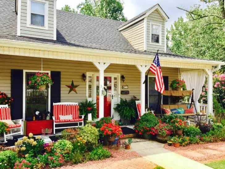 Cottage Garden decor can, and does, continue right up onto the porch. Add potted plants, glossy-leaved shade lovers, and bright furniture upholstery!