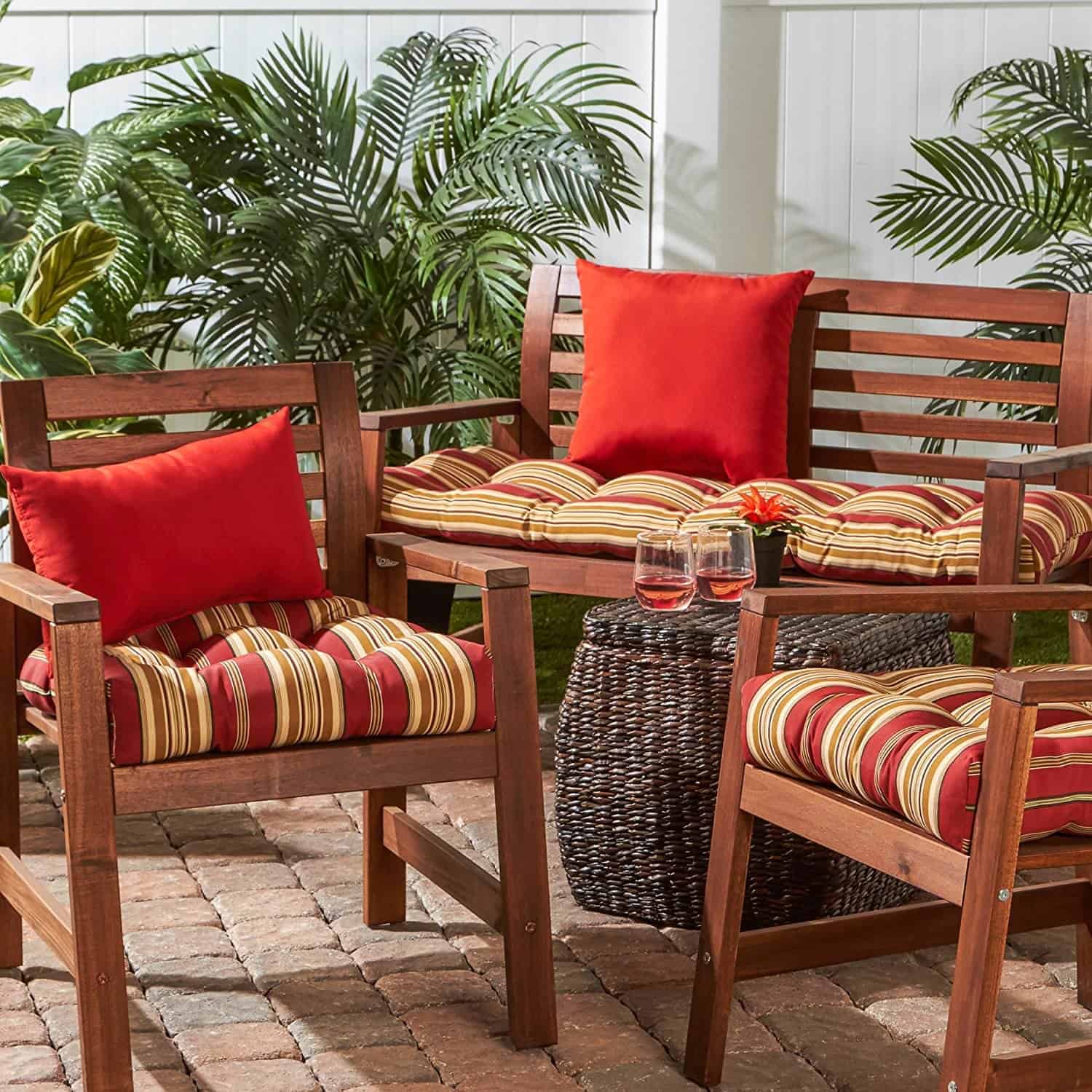 Best Outdoor Bench Cushions 1001 Gardens