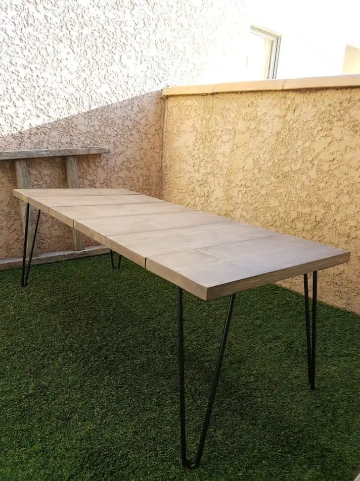 How to Make an Outdoor Wooden Coffee Table for Less than 100-2