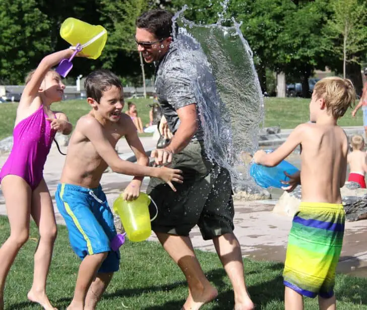 Best Water Games for Kids Adults